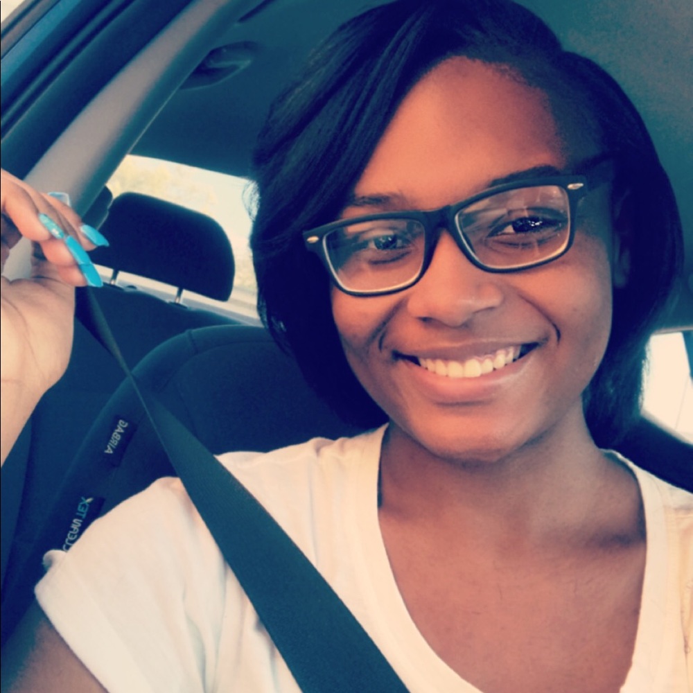 Meet your Posher, Shemiya